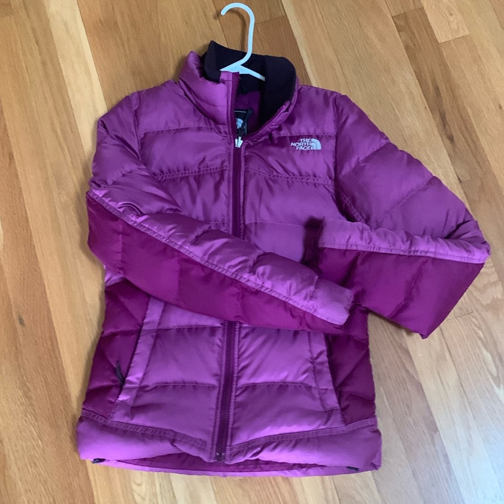 Northface 600 jacket. Very good condition. Woman’s xs